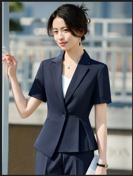 �Ŷ�ְҵװ���ƣ���Ʒ�Ƹ��б�ʶ�ȣ����ŶӸ�����������